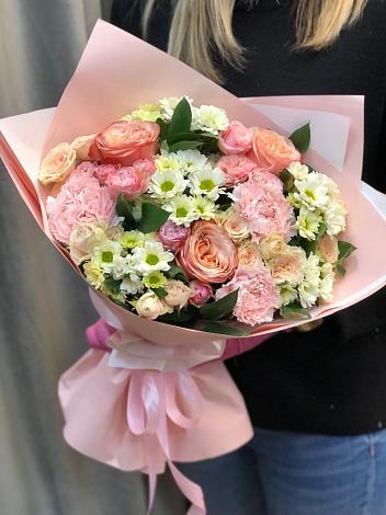 Букет цветов из: Гвоздики, Розы и Хризантемы в Курумоч