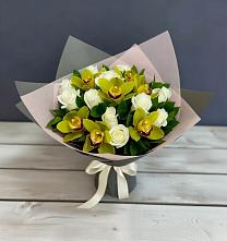 Букет цветов из:  Орхидеи и Розы #REPLACE_PRED# Курумоч