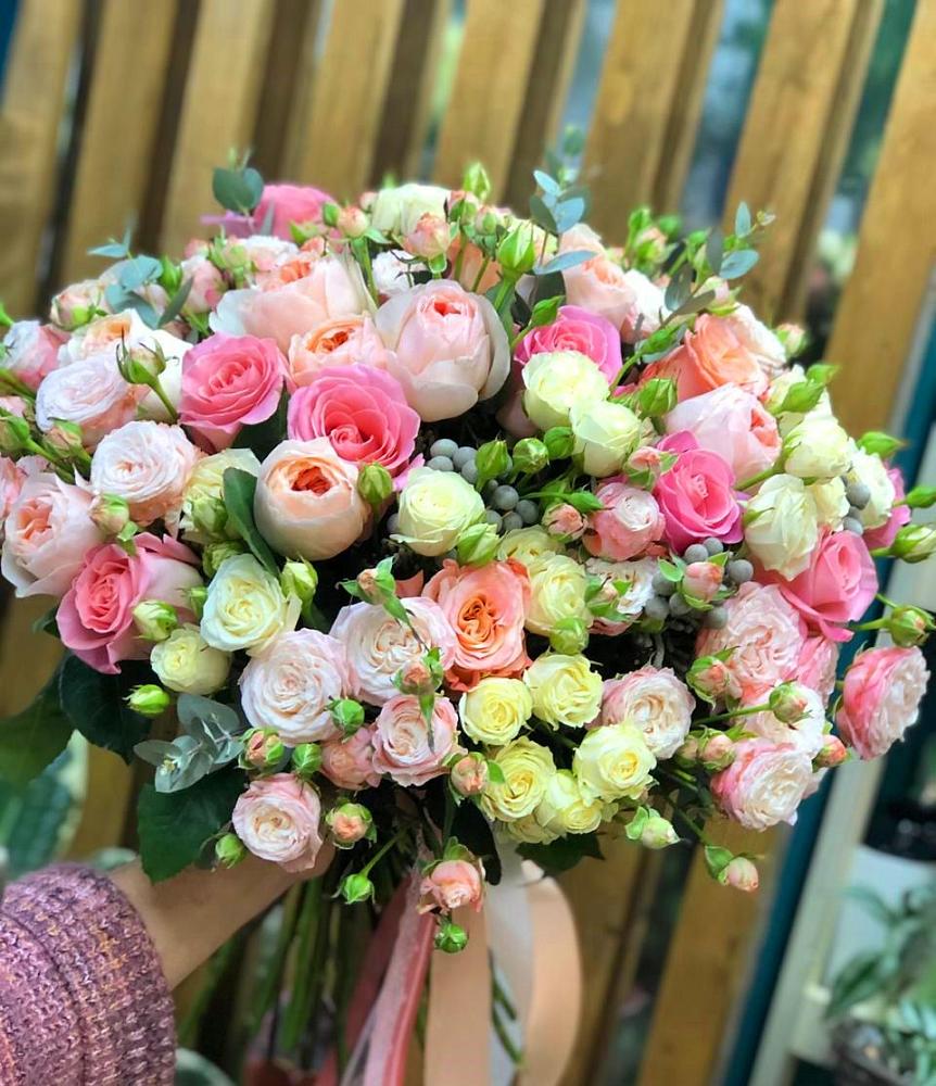 Букет цветов из: Розы в Курумоч